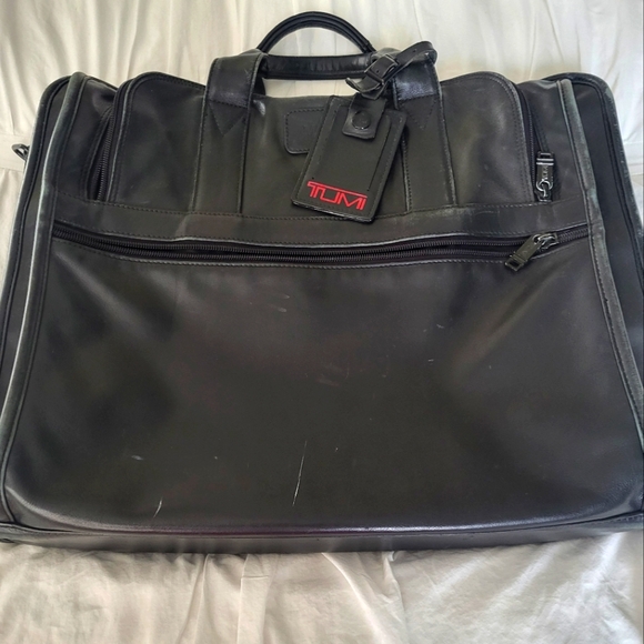 Vintage Tumi Leather SafePort Expandable Laptop Bag Briefcase - Picture 1 of 12